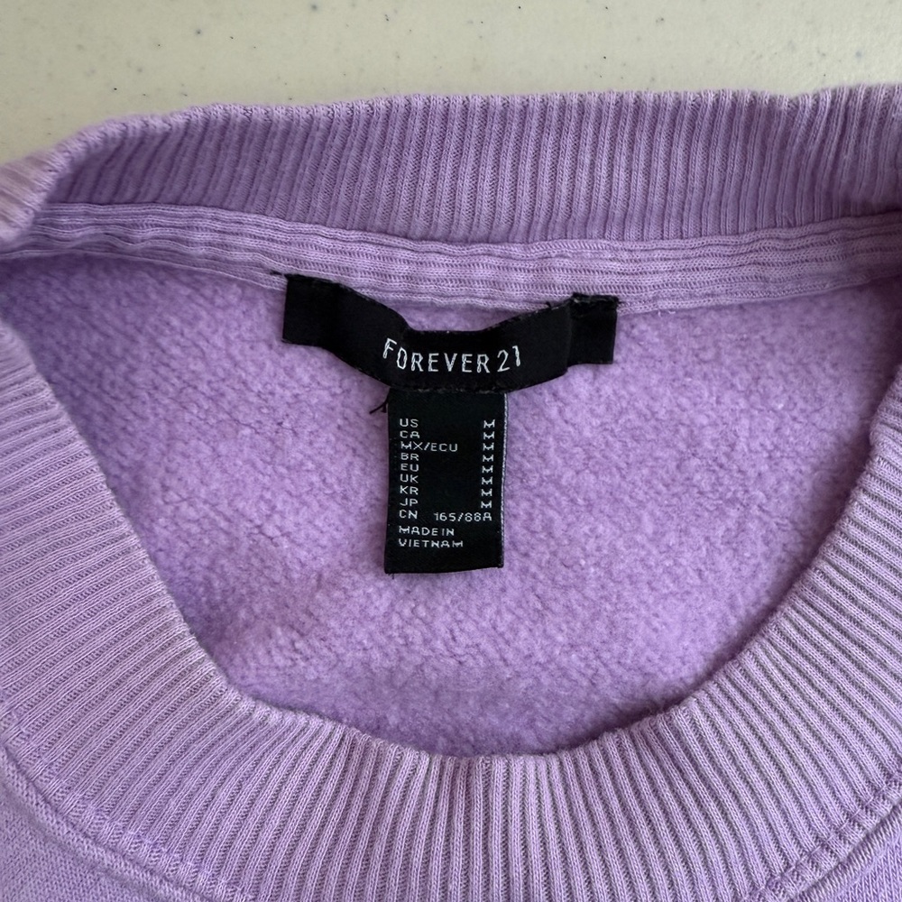 Forever 21 Cropped Sweatshirt - Picture 4 of 5